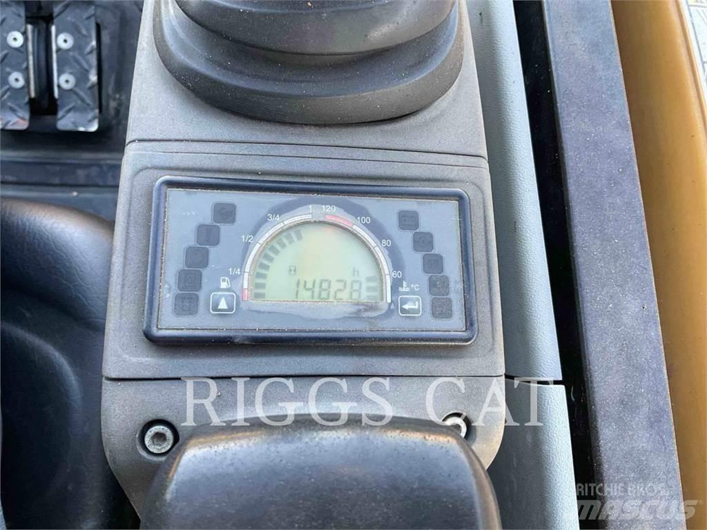 CAT 302.7DCR Εκσκαφείς με ερπύστριες