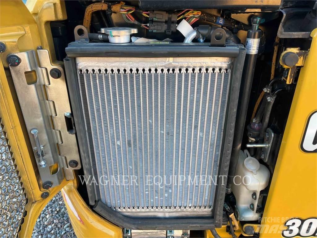 CAT 302 CR THB Εκσκαφείς με ερπύστριες