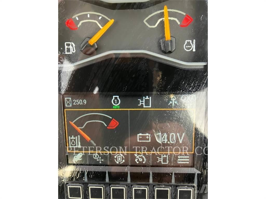 CAT 303.5 Εκσκαφείς με ερπύστριες