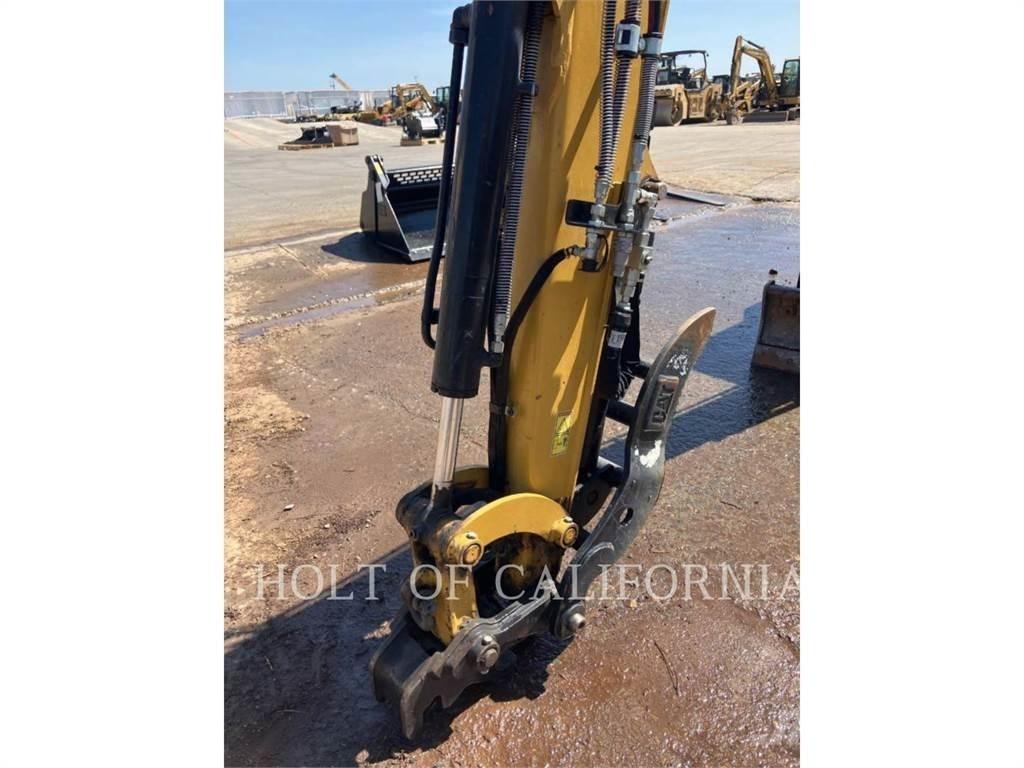 CAT 303.5 Εκσκαφείς με ερπύστριες