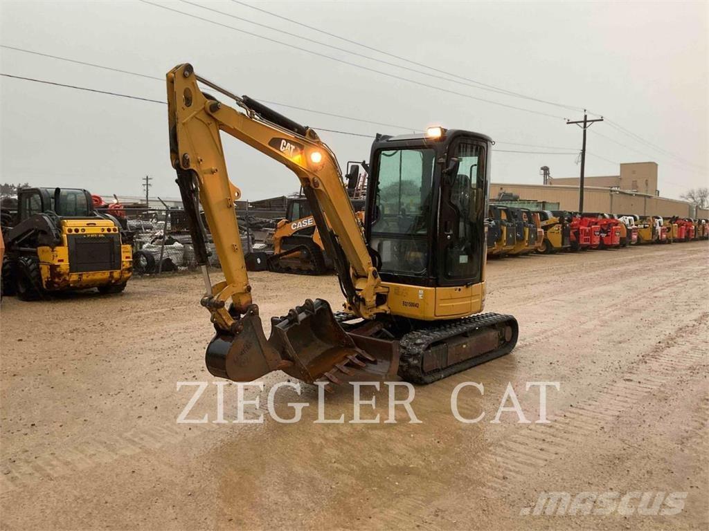 CAT 303C Εκσκαφείς με ερπύστριες