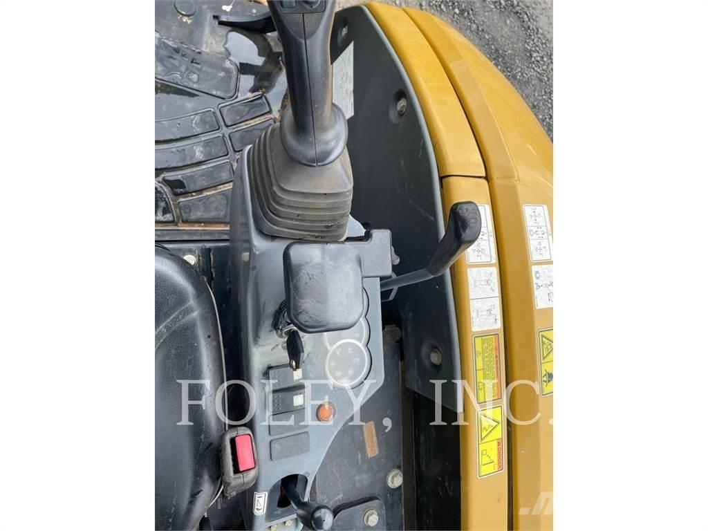 CAT 303ECR Εκσκαφείς με ερπύστριες