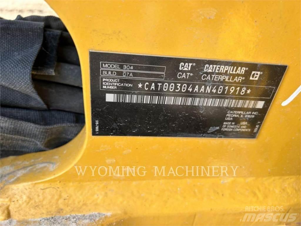 CAT 304 Εκσκαφείς με ερπύστριες