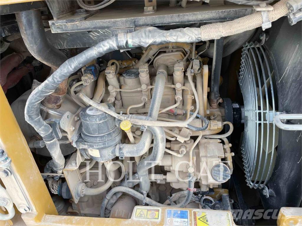 CAT 304 Εκσκαφείς με ερπύστριες