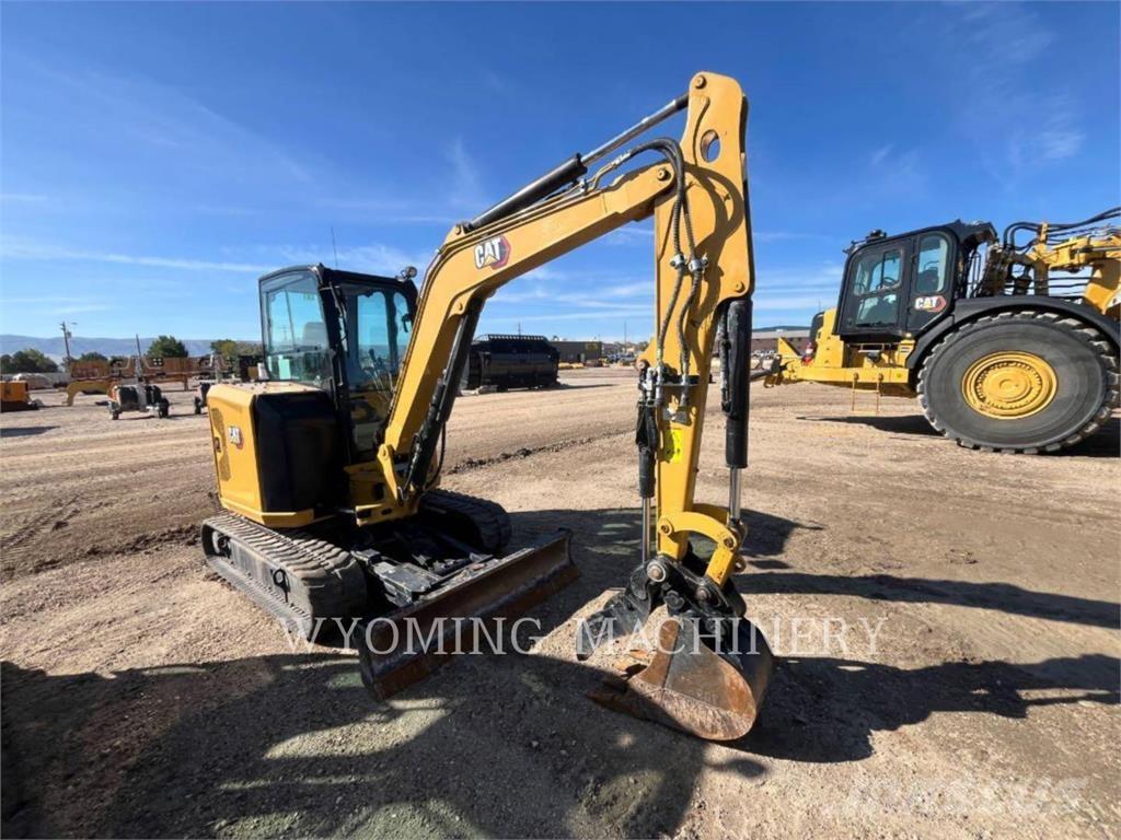 CAT 304 Εκσκαφείς με ερπύστριες