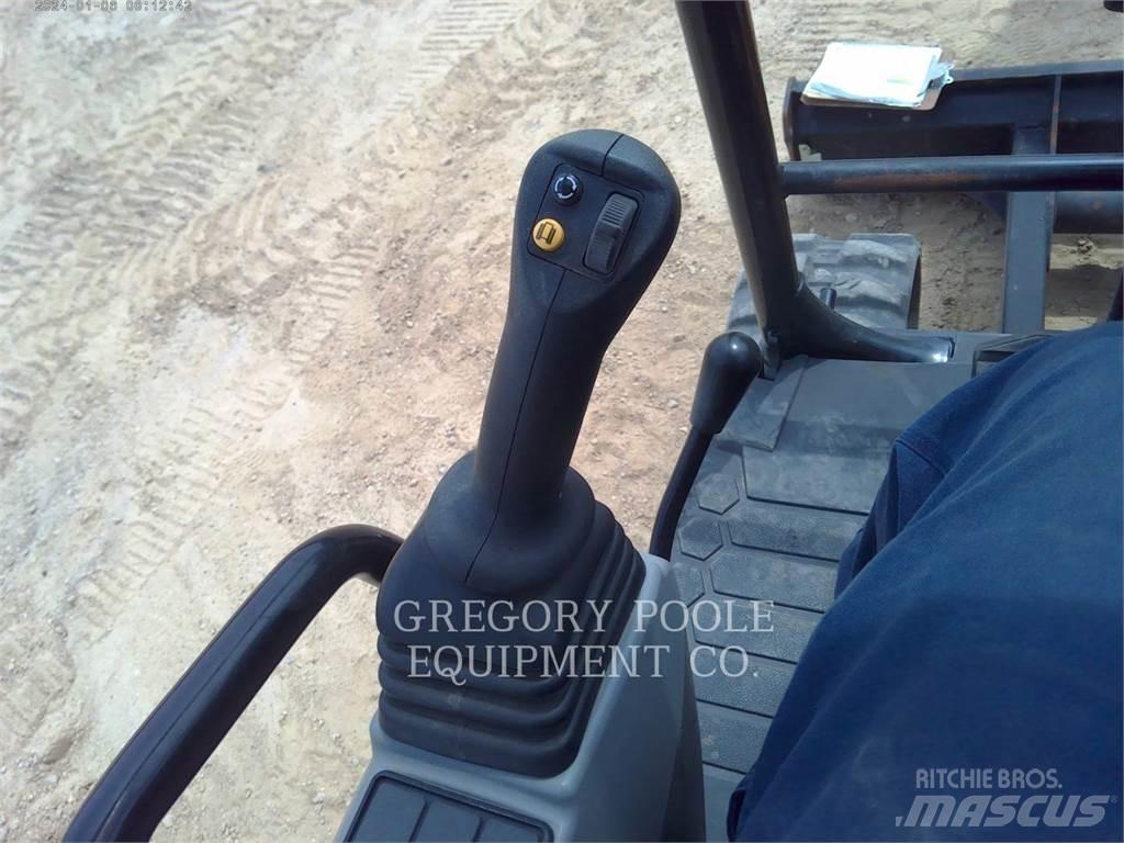 CAT 30407 Εκσκαφείς με ερπύστριες