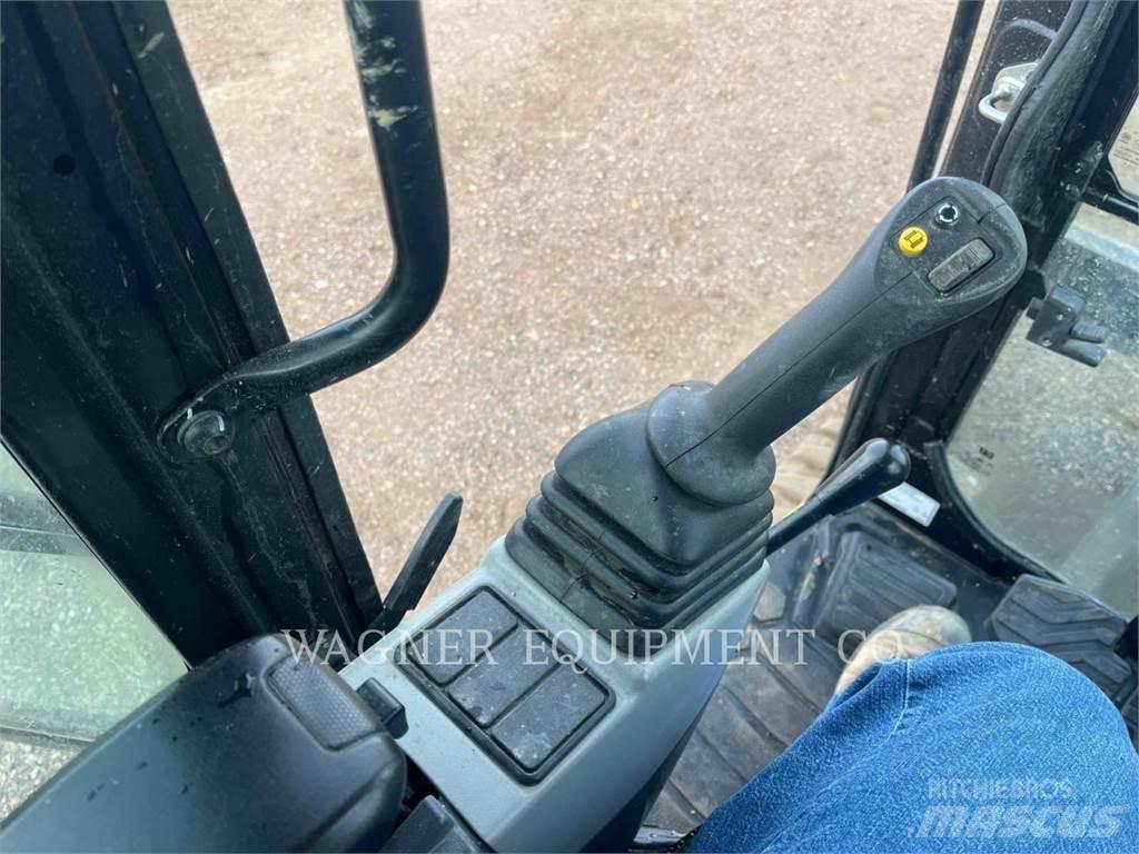 CAT 30407 Εκσκαφείς με ερπύστριες