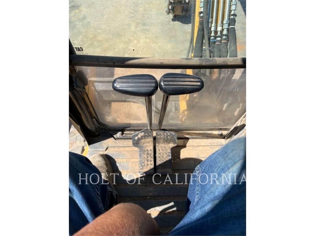 CAT 304E2 Εκσκαφείς με ερπύστριες