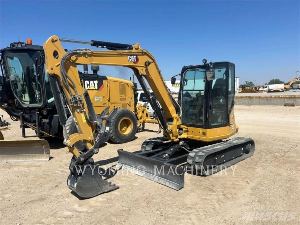 CAT 305 Εκσκαφείς με ερπύστριες