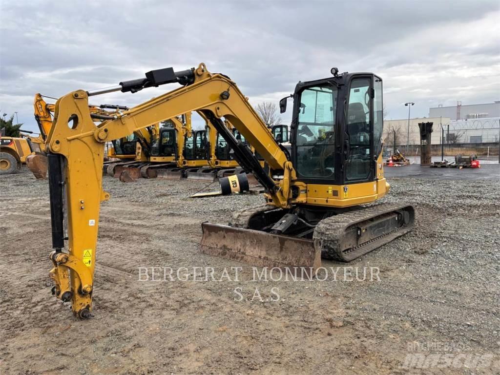 CAT 305 Εκσκαφείς με ερπύστριες
