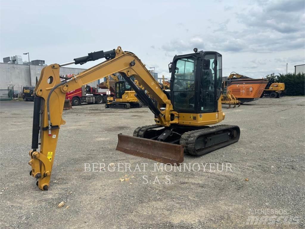 CAT 305 Εκσκαφείς με ερπύστριες