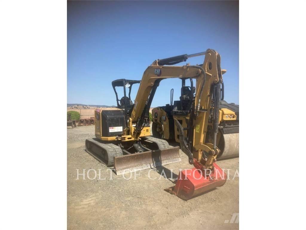 CAT 305 Εκσκαφείς με ερπύστριες