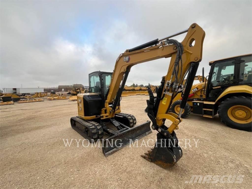 CAT 305 Εκσκαφείς με ερπύστριες