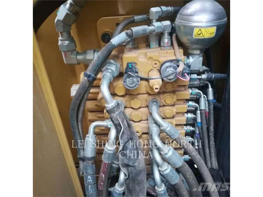 CAT 305.5E2 Εκσκαφείς με ερπύστριες