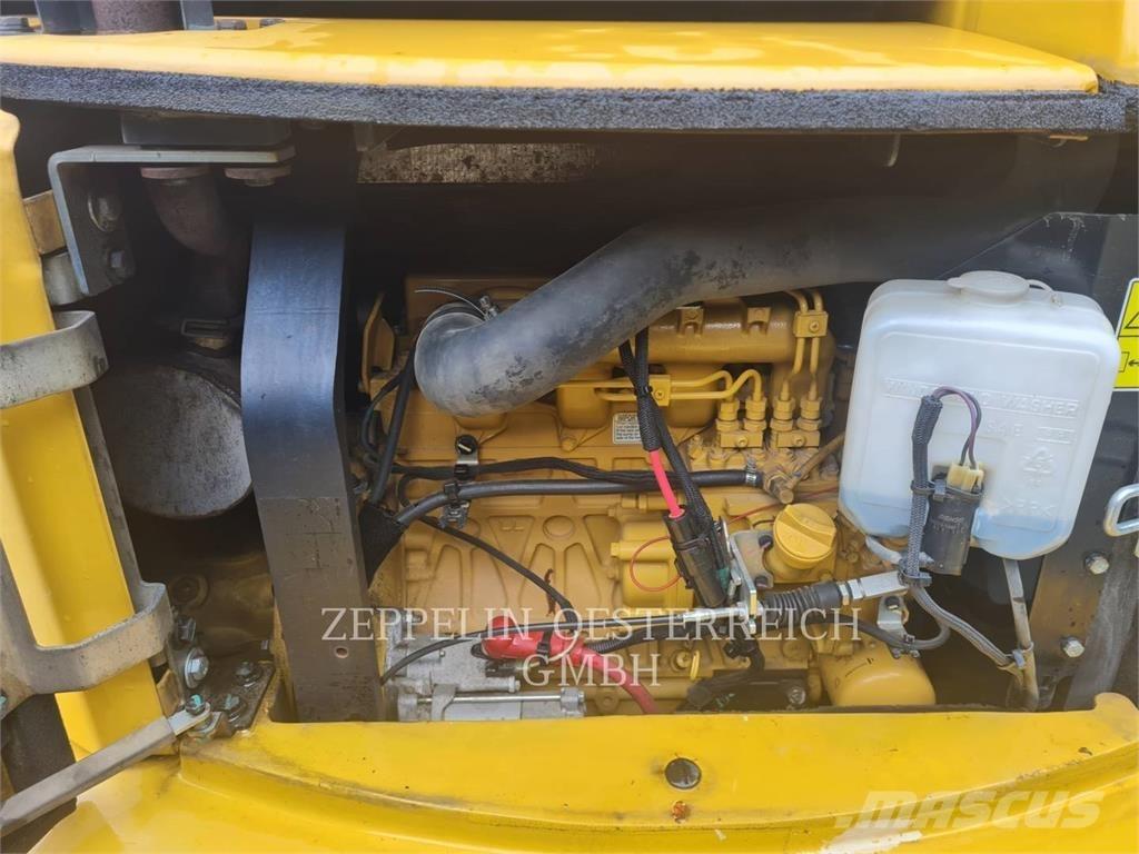 CAT 305.5E2CR Εκσκαφείς με ερπύστριες
