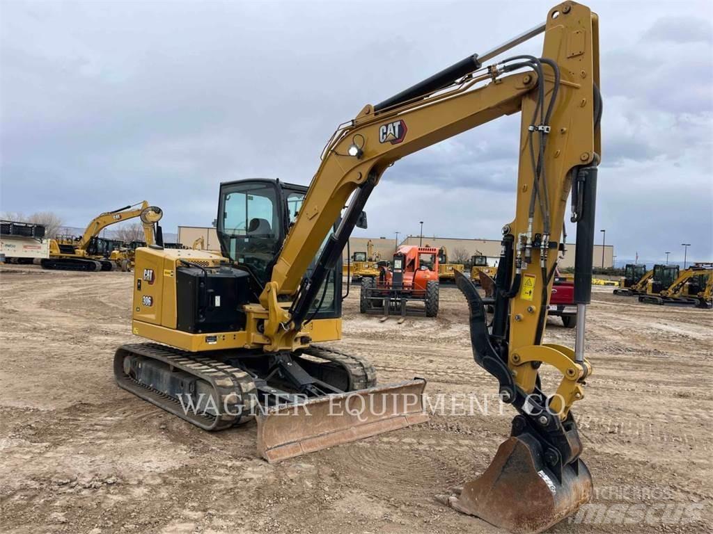CAT 306 Εκσκαφείς με ερπύστριες