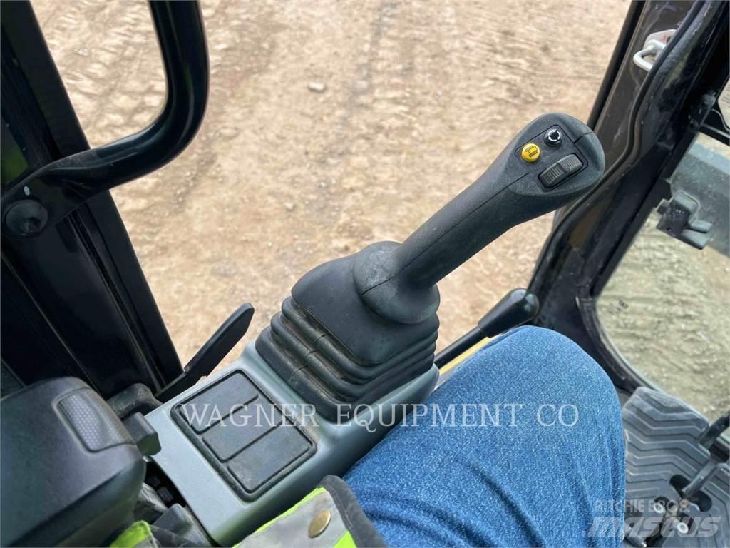 CAT 306 Εκσκαφείς με ερπύστριες