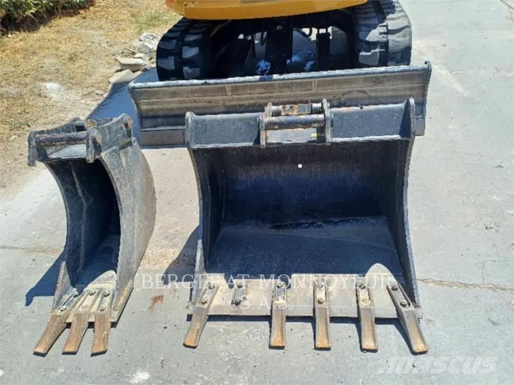 CAT 306 CR Εκσκαφείς με ερπύστριες