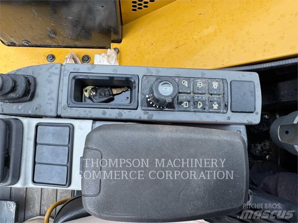 CAT 30607CR Εκσκαφείς με ερπύστριες