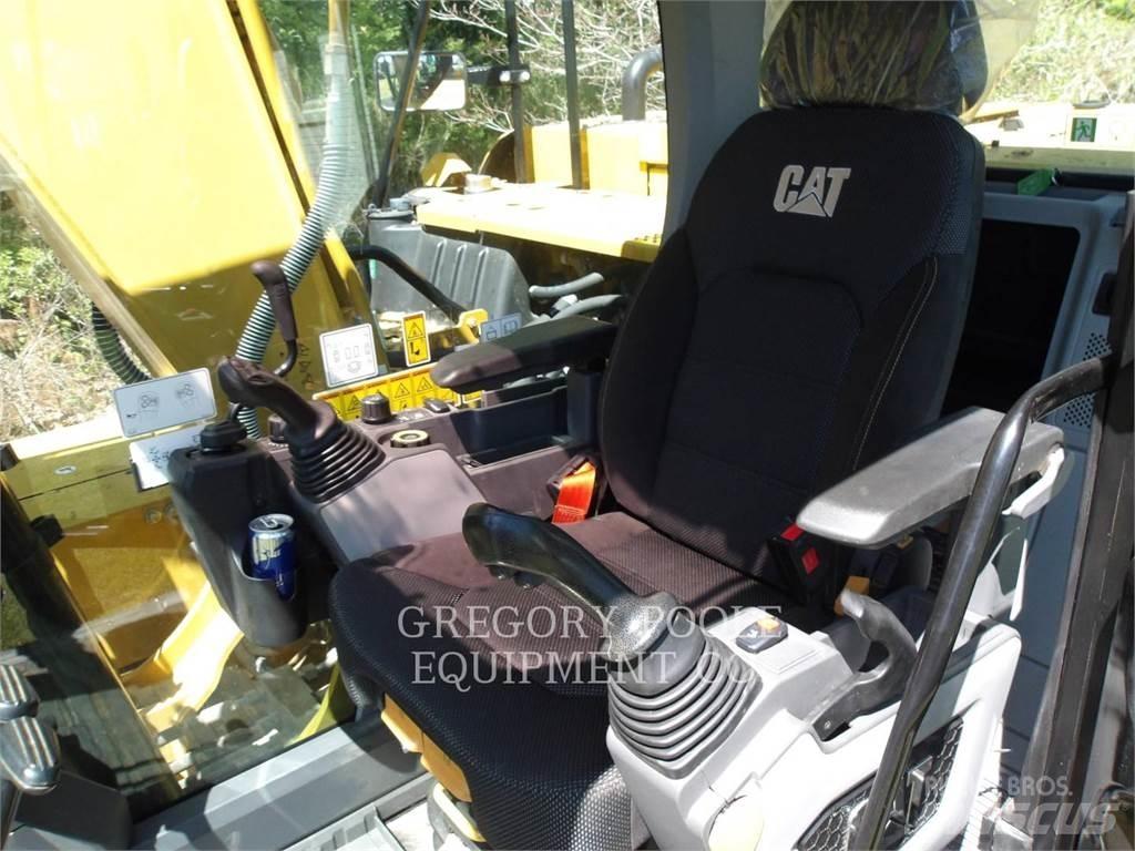 CAT 313 Εκσκαφείς με ερπύστριες