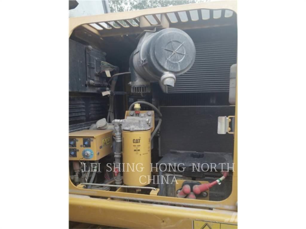 CAT 313D2GC Εκσκαφείς με ερπύστριες