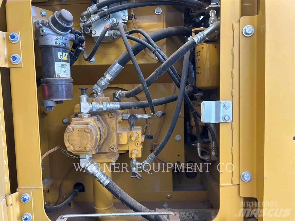CAT 313FLGC Εκσκαφείς με ερπύστριες