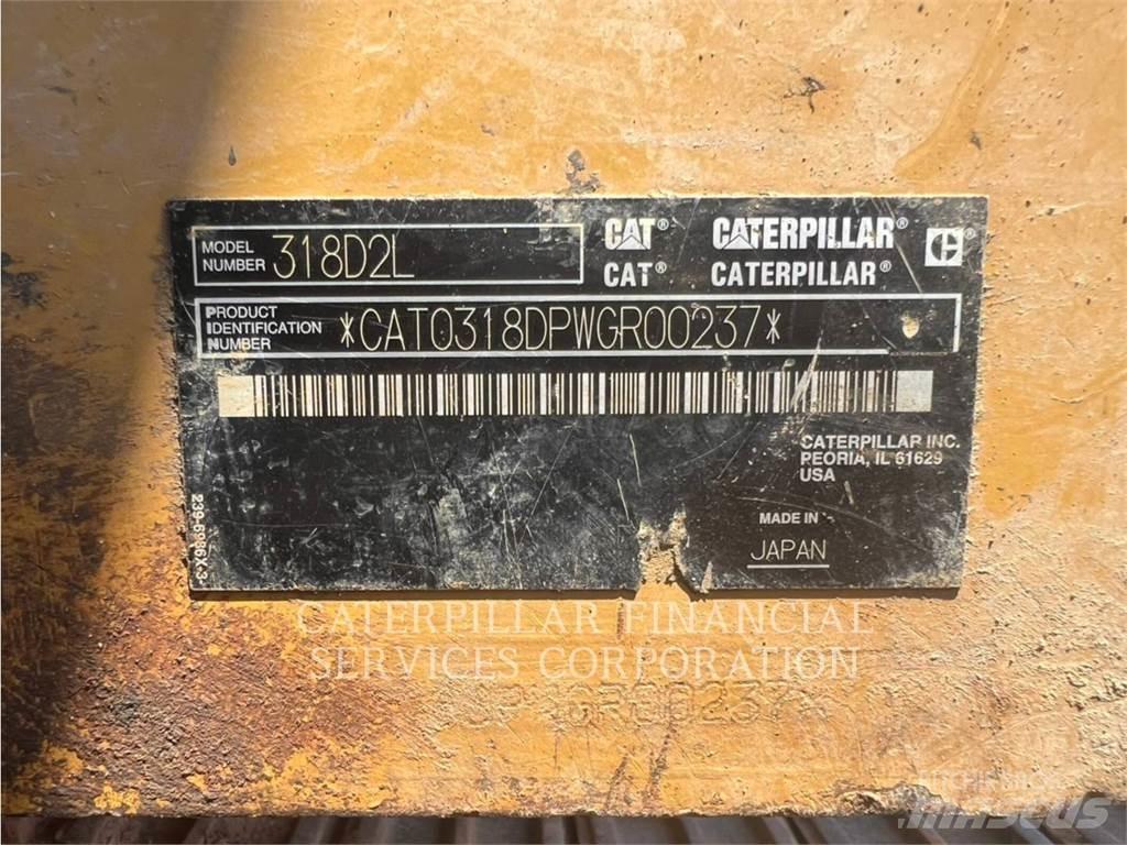 CAT 318D2L Εκσκαφείς με ερπύστριες