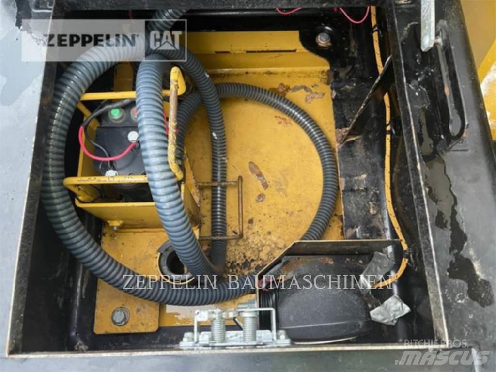 CAT 318EL Εκσκαφείς με ερπύστριες