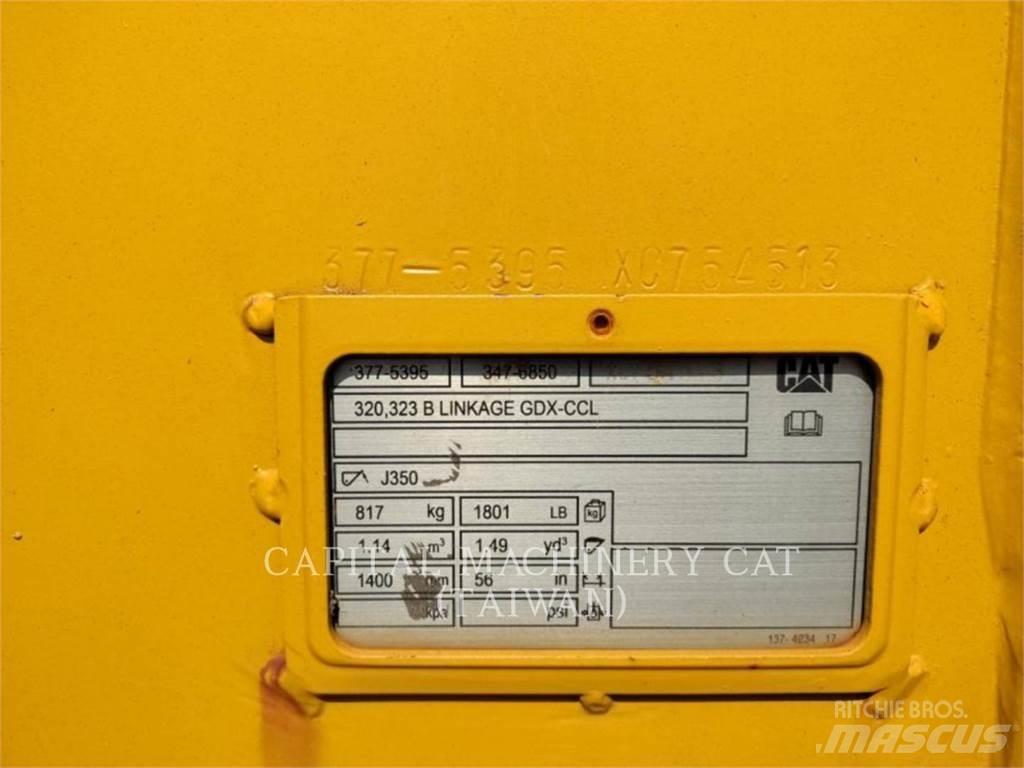 CAT 320 Κουβάδες