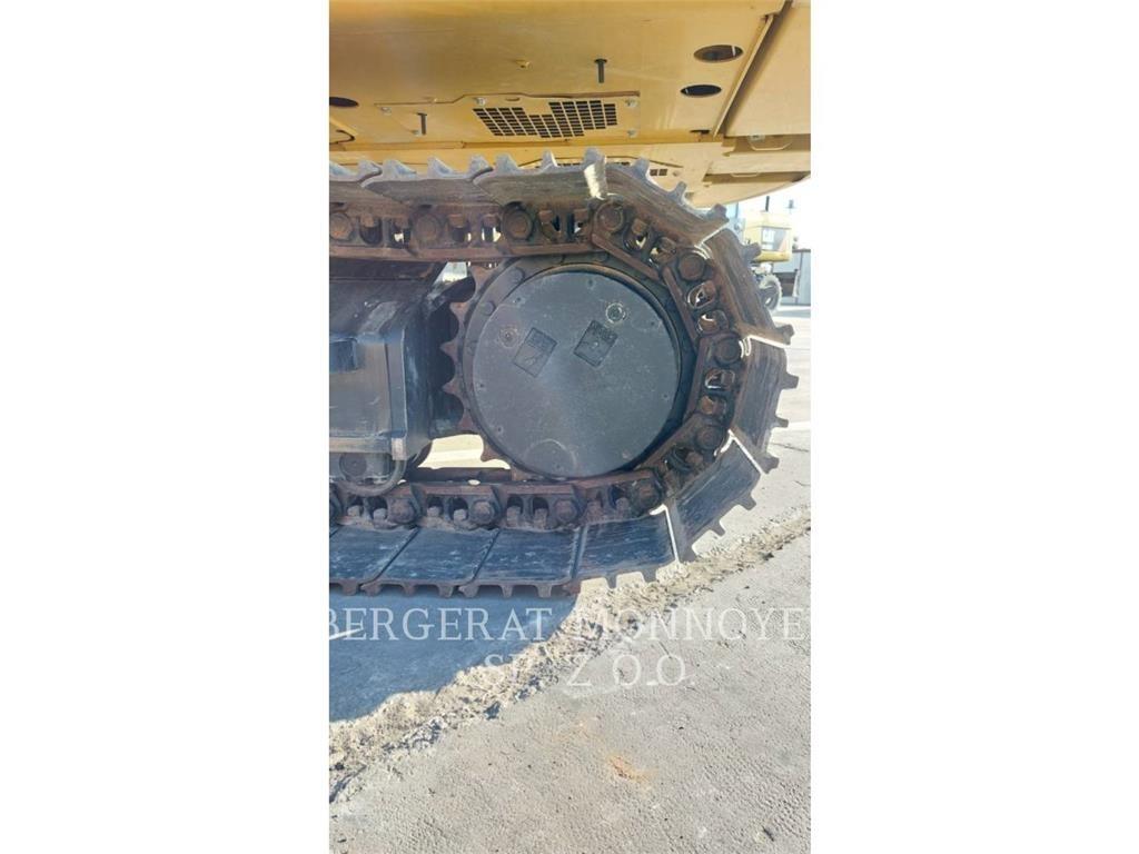CAT 320 Εκσκαφείς με ερπύστριες