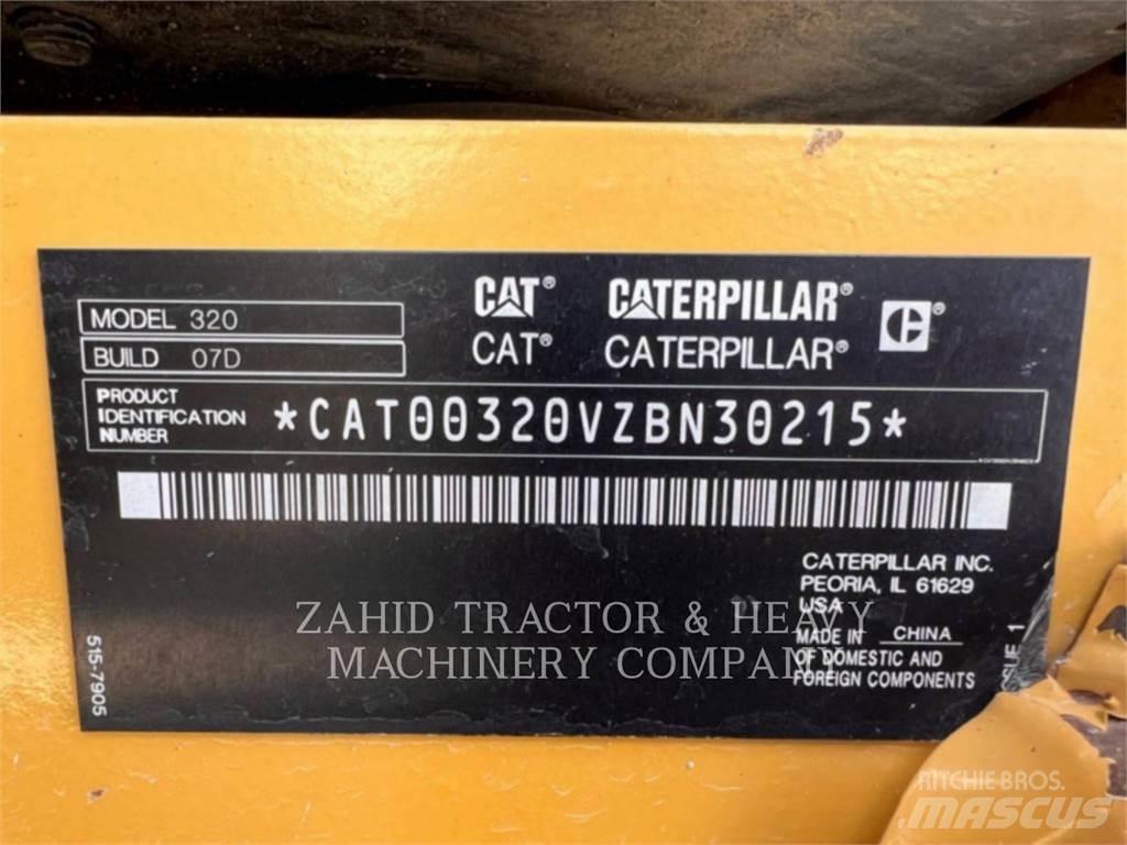 CAT 320-07 Εκσκαφείς με ερπύστριες