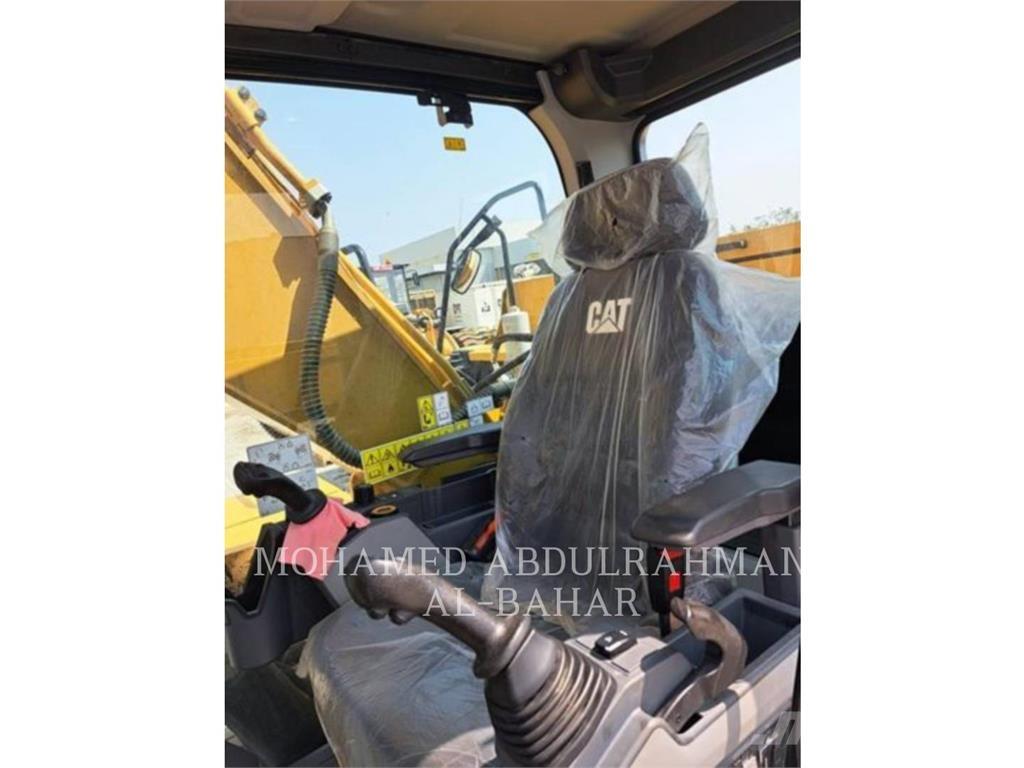 CAT 320-07 Εκσκαφείς με ερπύστριες
