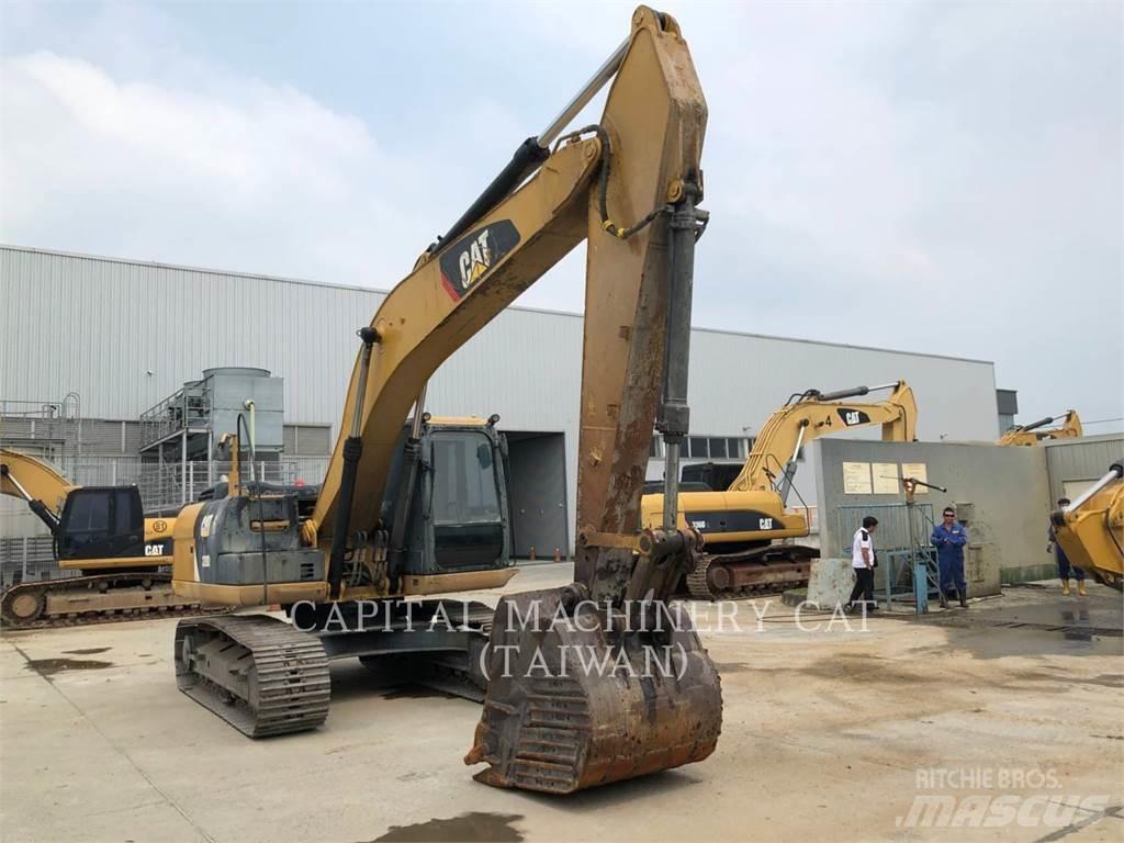CAT 320D2 Εκσκαφείς με ερπύστριες