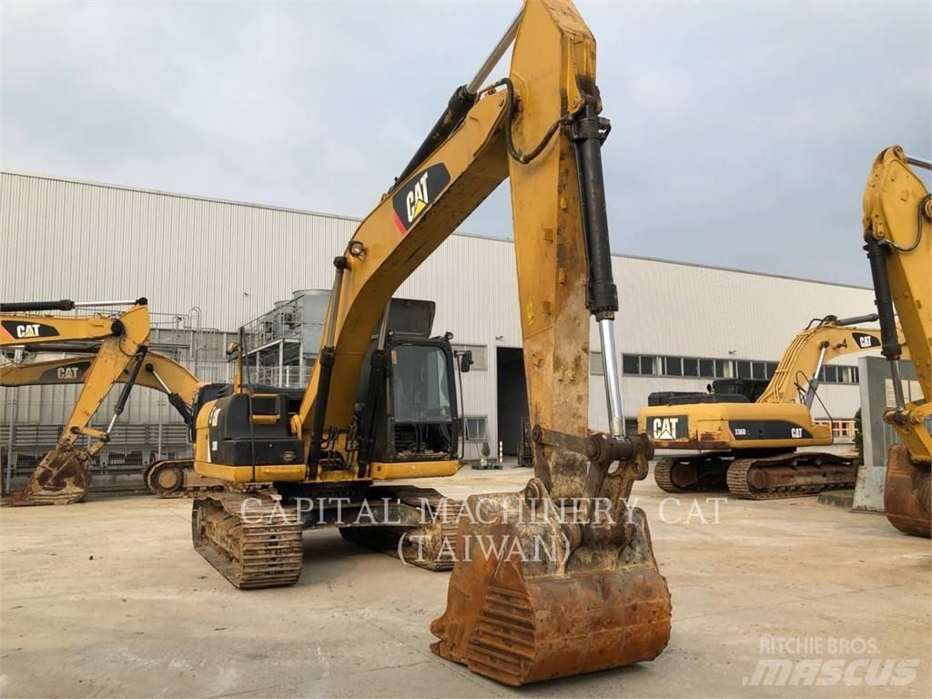 CAT 320D2 Εκσκαφείς με ερπύστριες