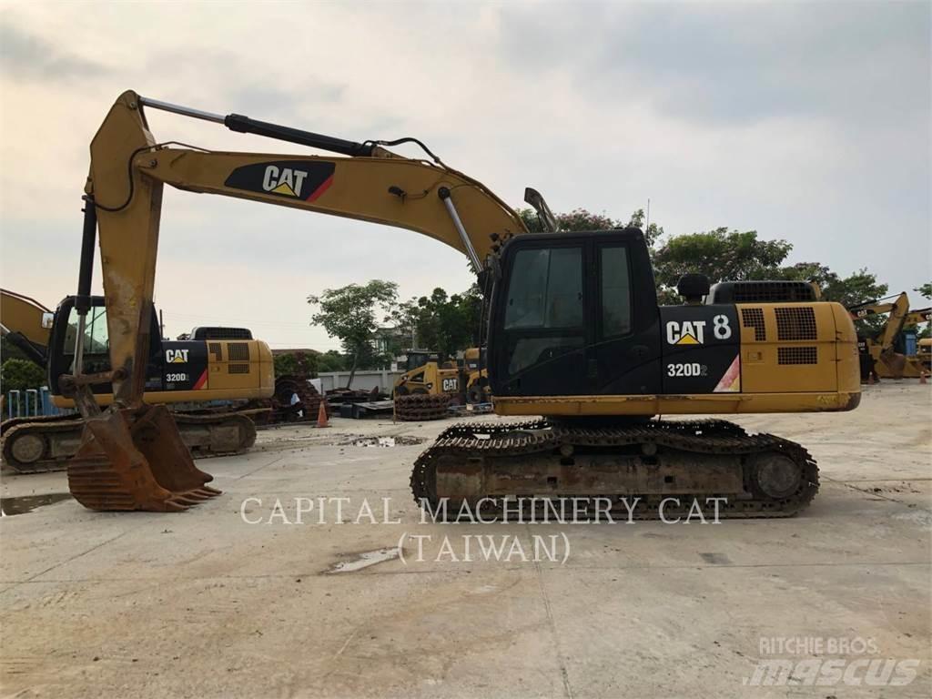CAT 320D2 Εκσκαφείς με ερπύστριες
