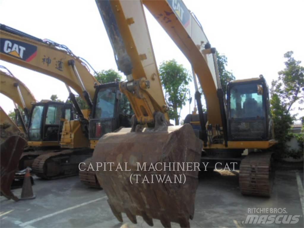 CAT 320D2 Εκσκαφείς με ερπύστριες