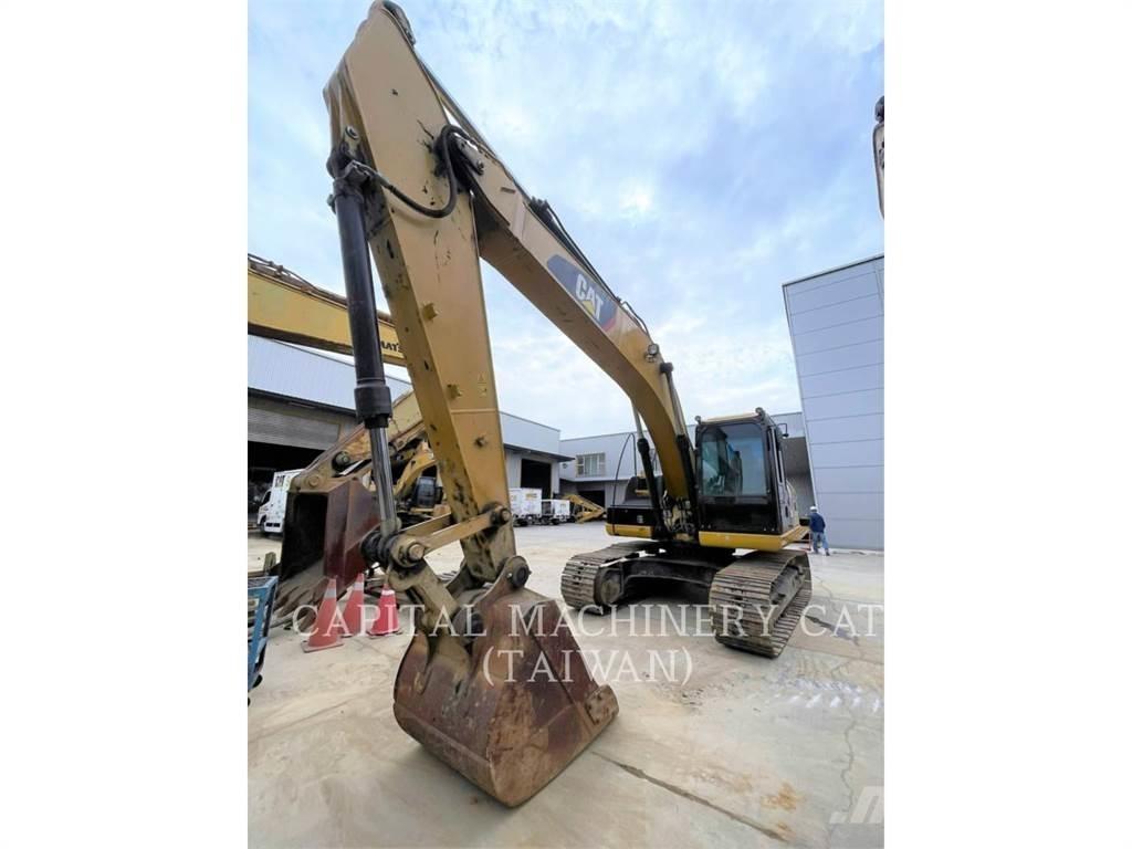 CAT 320D2 Εκσκαφείς με ερπύστριες