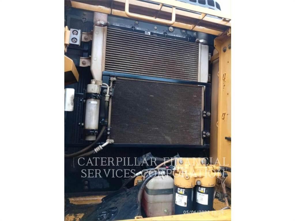 CAT 320D2GC Εκσκαφείς με ερπύστριες
