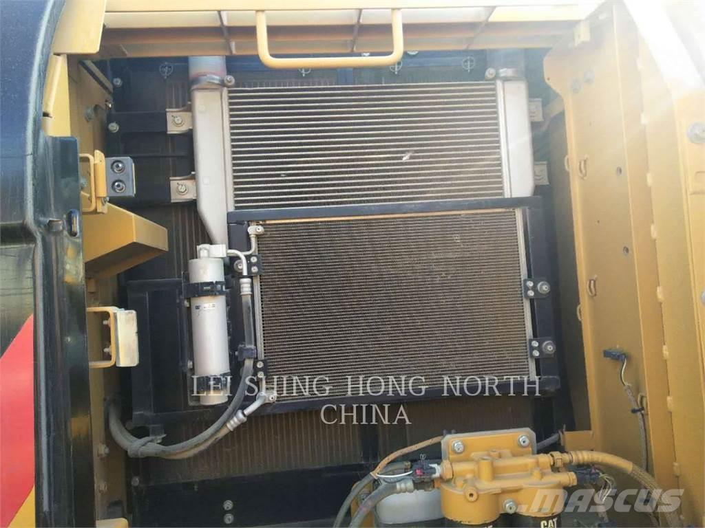 CAT 320D2GC Εκσκαφείς με ερπύστριες