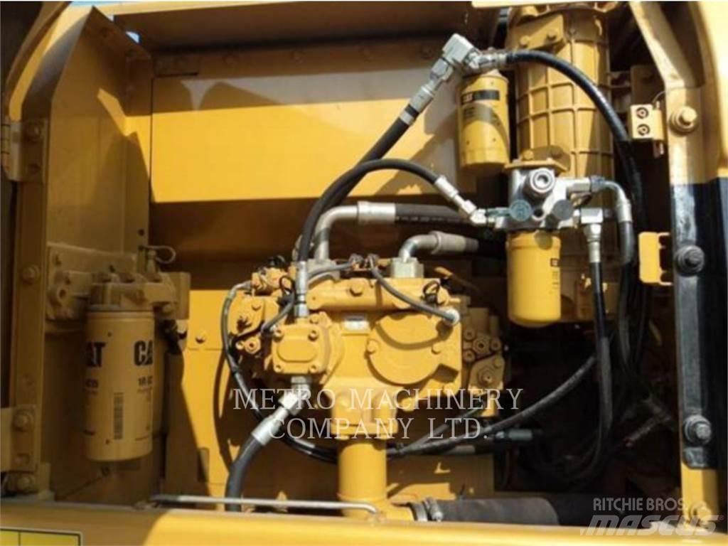 CAT 320DGC Εκσκαφείς με ερπύστριες