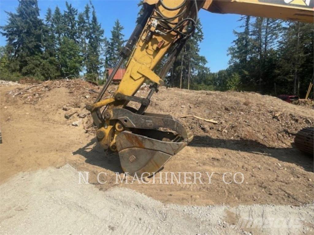 CAT 320E Εκσκαφείς με ερπύστριες