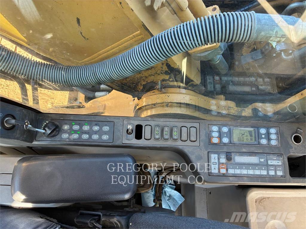 CAT 320EL Εκσκαφείς με ερπύστριες