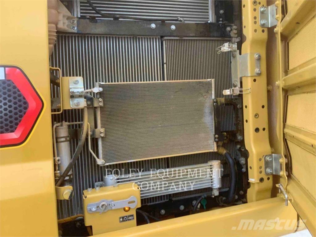 CAT 320GC-079 Εκσκαφείς με ερπύστριες