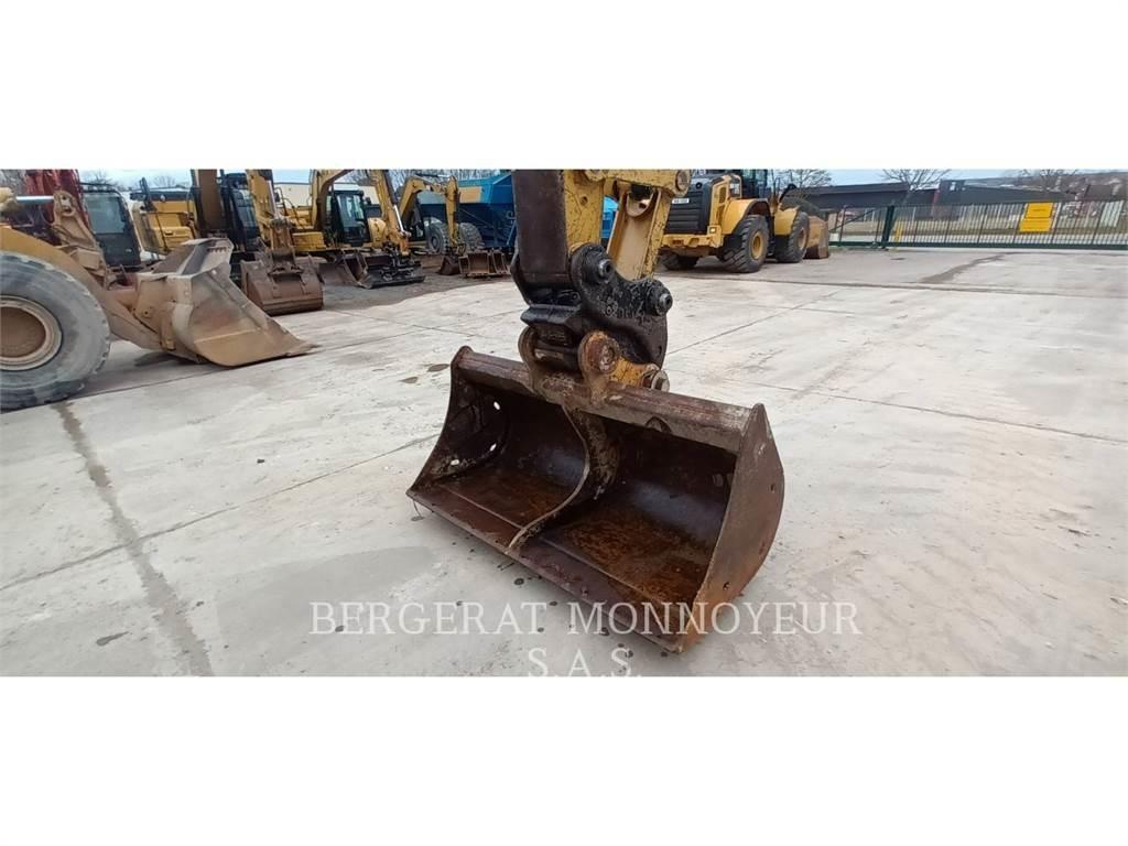 CAT 321D CR Εκσκαφείς με ερπύστριες