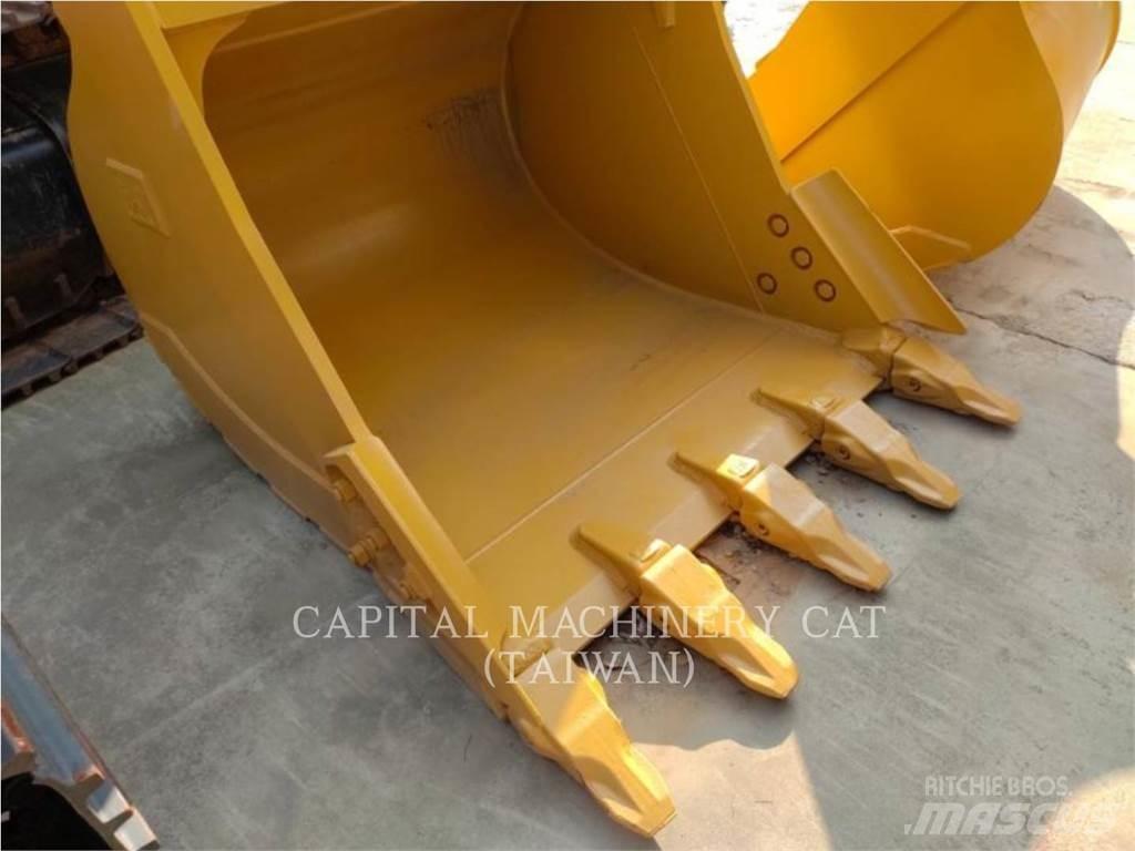 CAT 323 Κουβάδες