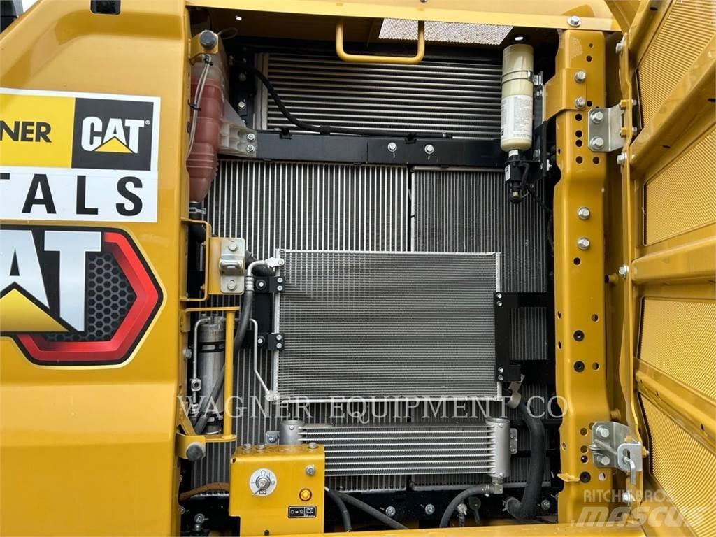 CAT 323 Εκσκαφείς με ερπύστριες