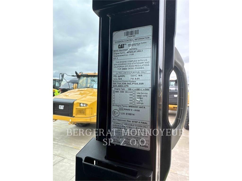 CAT 323 Εκσκαφείς με ερπύστριες