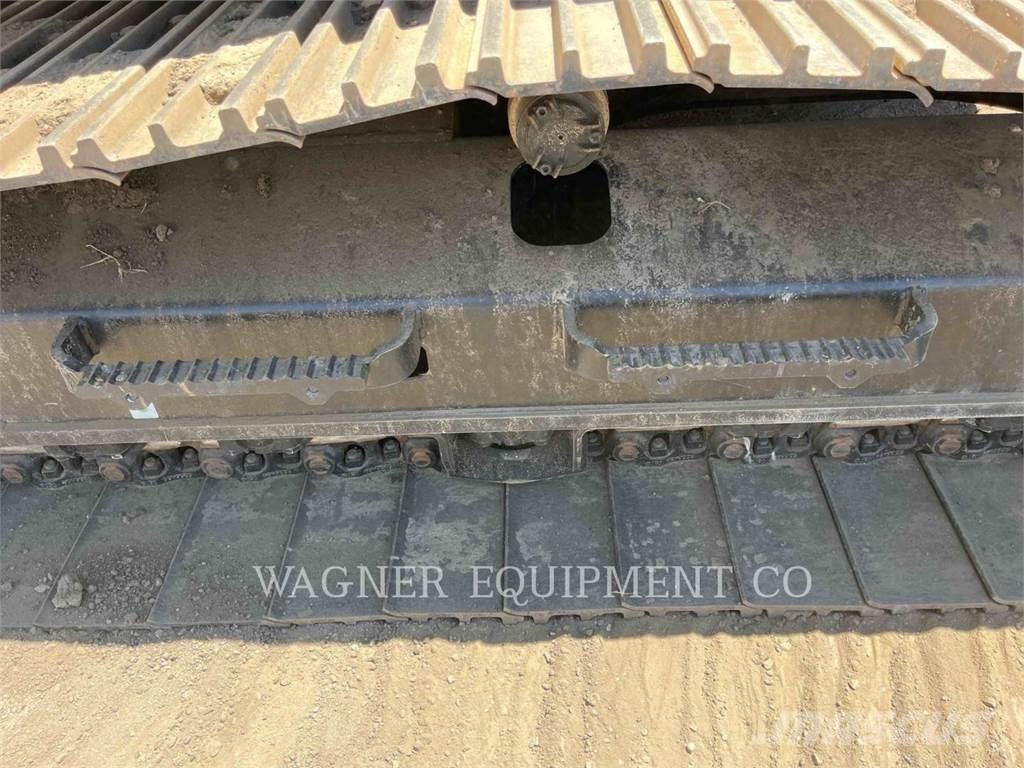 CAT 323 Εκσκαφείς με ερπύστριες