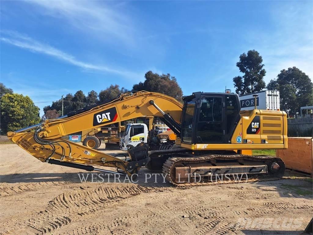 CAT 323-07 Εκσκαφείς με ερπύστριες