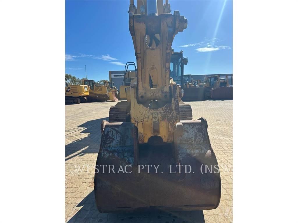 CAT 323-07 Εκσκαφείς με ερπύστριες